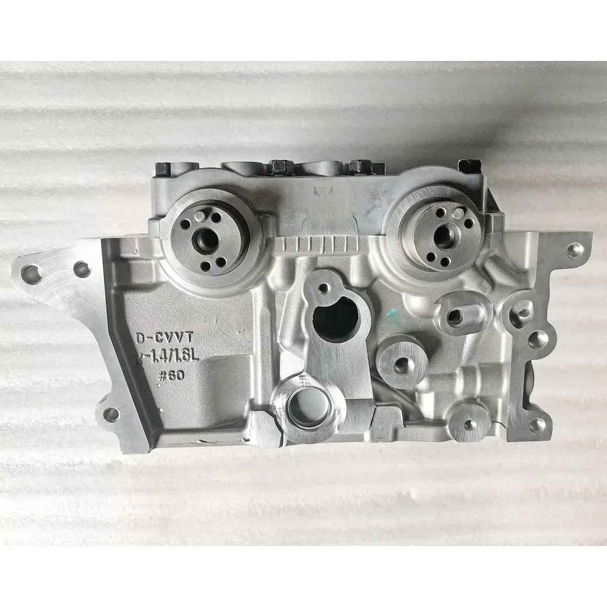 رأس اسطوانة عالي الجودة G4FG 1.6 محرك فارغ 4 صمام 1591cc مجموعة رأس الأسطوانة لشركة Hyundai Kia 22100-B200