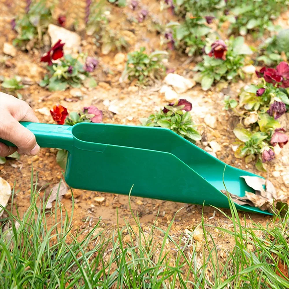 Top Quality Flex Fit Gutter Getter Scoop Roof Cleaning Tool Multi-Use Eaves Garden Leaf Gutter Debris Removal Shovel Dirt Spoon