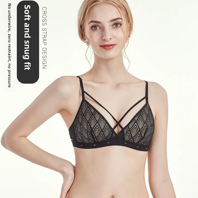 ブラックレースステンレススチールブラジャー三角カップuショルダーデザインギャザースポンジメモリースチールリング思春期の学生向け