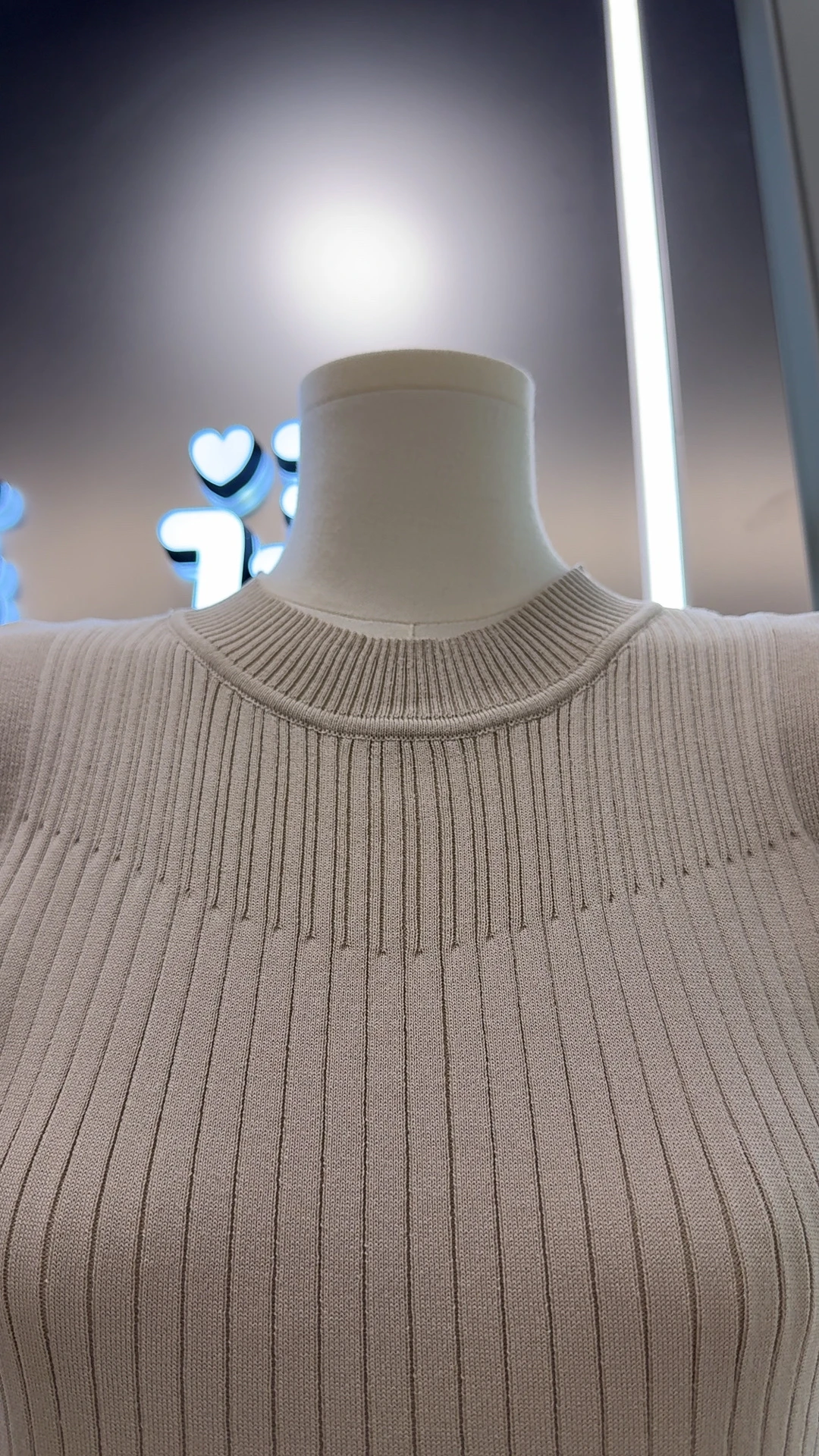 

Chic Korean Design Pure Desire Sexy Girl Sle Svel Knitted Top Women's Pleated Skirt Set Summer Faion Outfit