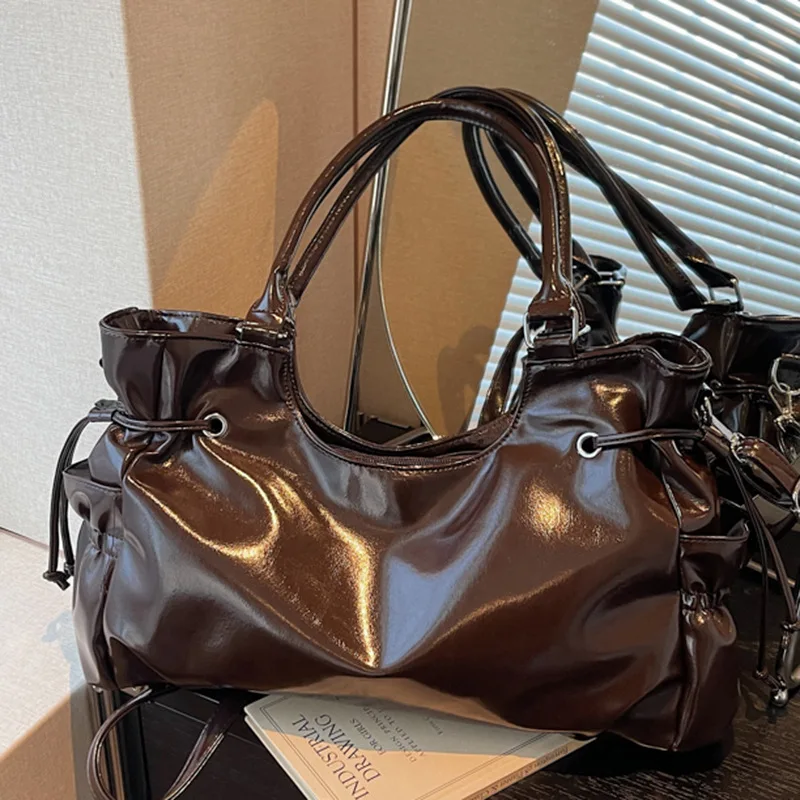 Fashionable Design Tote Bag New Retro Shoulder Bag Casual Large-capacity Crossbody Bags Light Luxury High-end Women's Bags