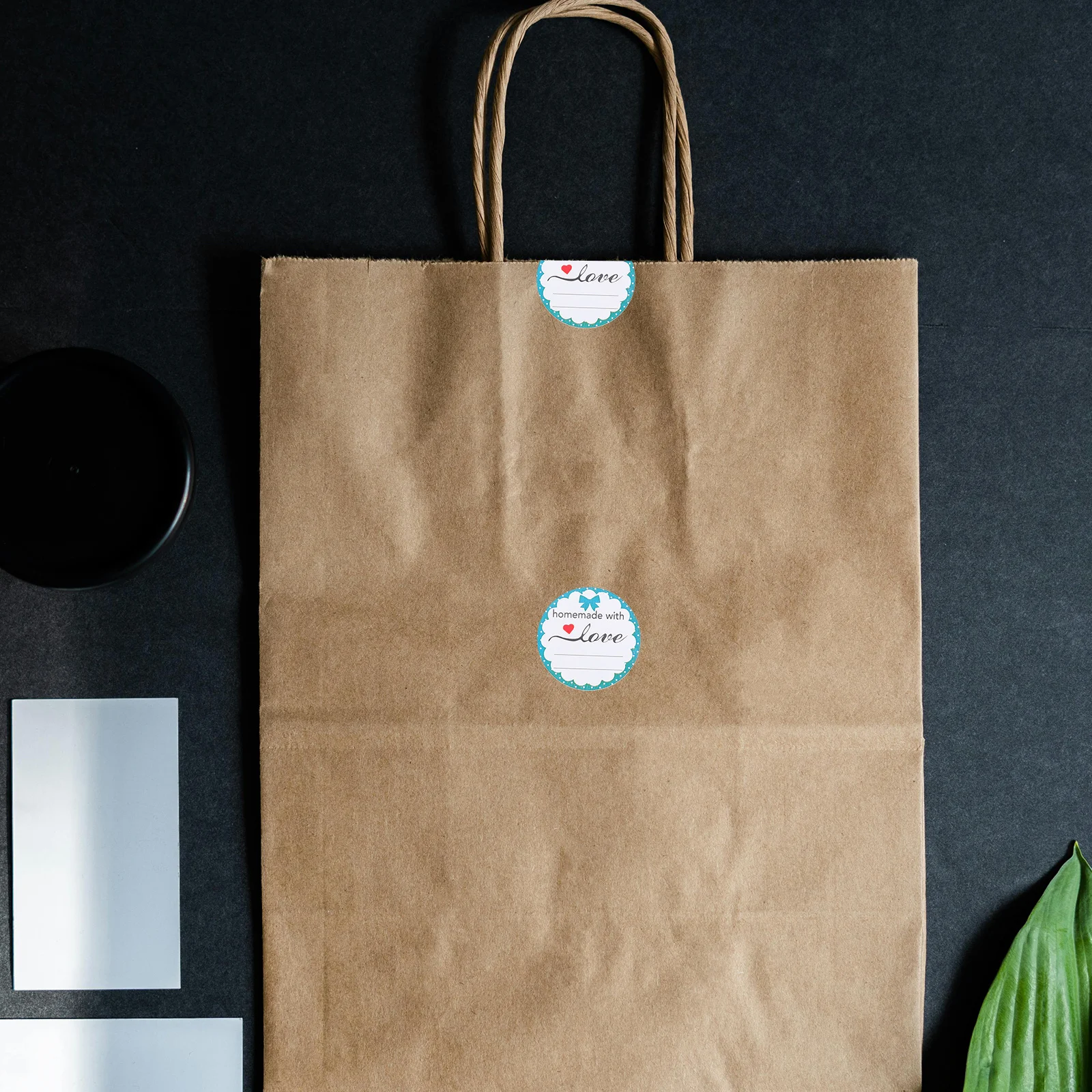 

5 Rolls Round Self Adhesive Sealing Stickers Writable DIY Labels for Small Business Packaging Homemade Baked Goods Jar Bread