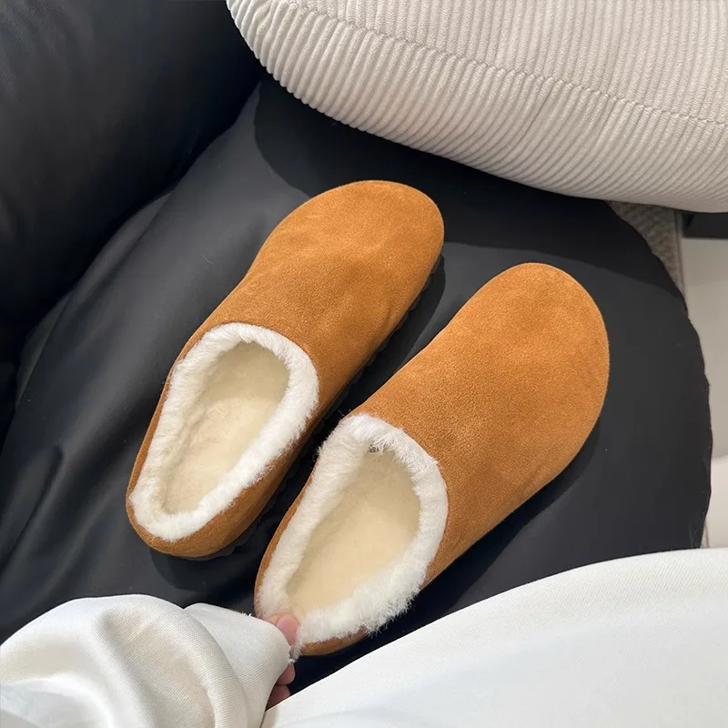 2025 موضة جديدة جلد البقر الصوف حذاء كاجوال للنساء لارتدائها في الشتاء للتدفئة ودواسة الرجعية كسول الرياح نعال من القطن #3