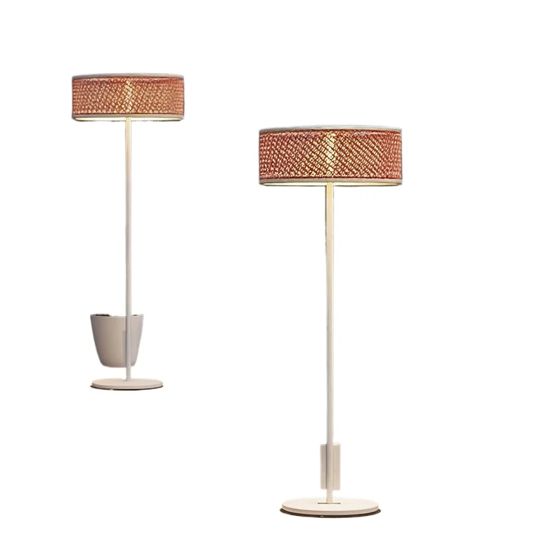 Outdoor waterproof woven solar floor lamp, villa courtyard lawn garden atmosphere outdoor landscape lamp