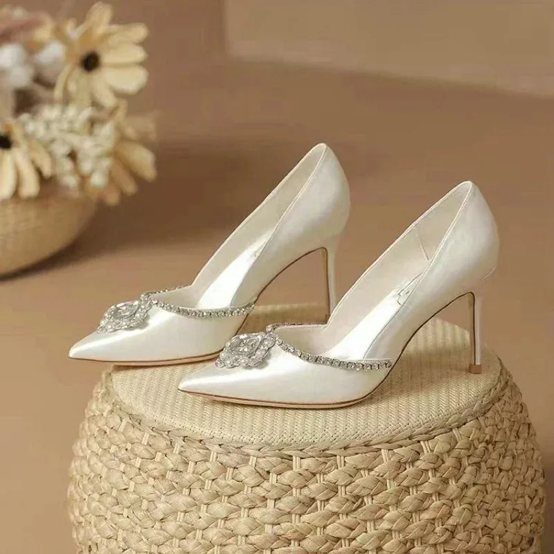 

Women Pumps Temperament Pointe High Heels Single Shoes Elegant Wedding Bridal Shoes Luxury Rhinestone Bridesmaid High Heel Shoes