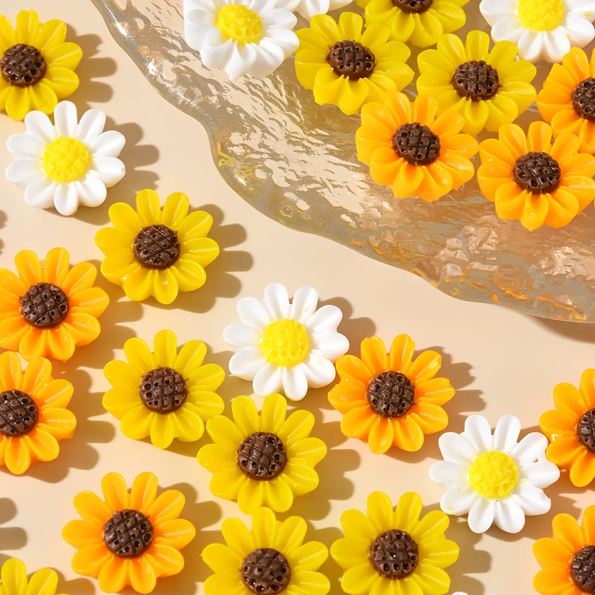 

Vibrant Mixed Resin Mini sunflower Flat Back Flower Figurines for Nail Art,Wedding DIY, Scrapbooking,Jewelry Crafts,Accessories