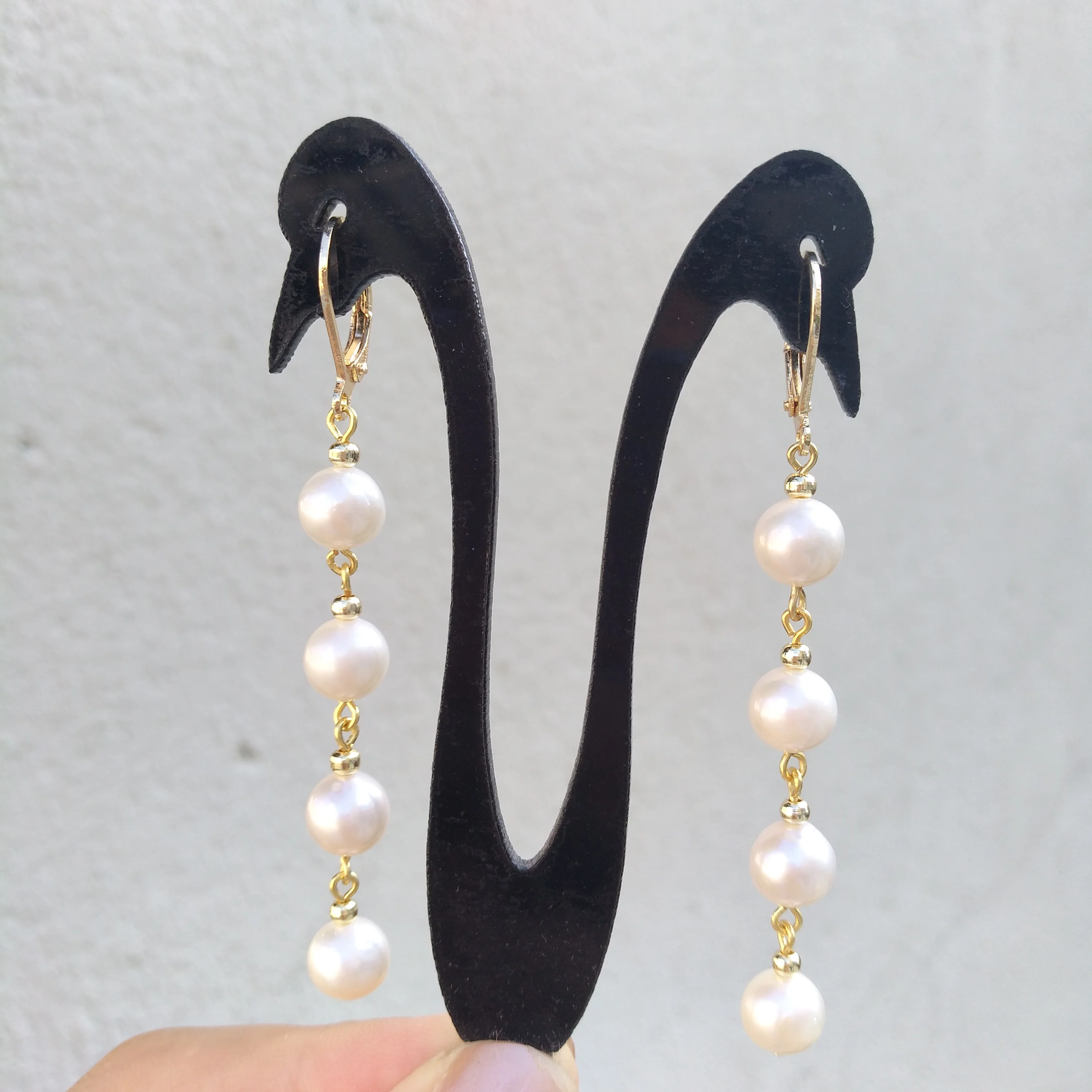 

Вневременные серьги с натуральным идеальным КРУГЛЫМ белым жемчугом Южных морей AAA + 7-8 мм