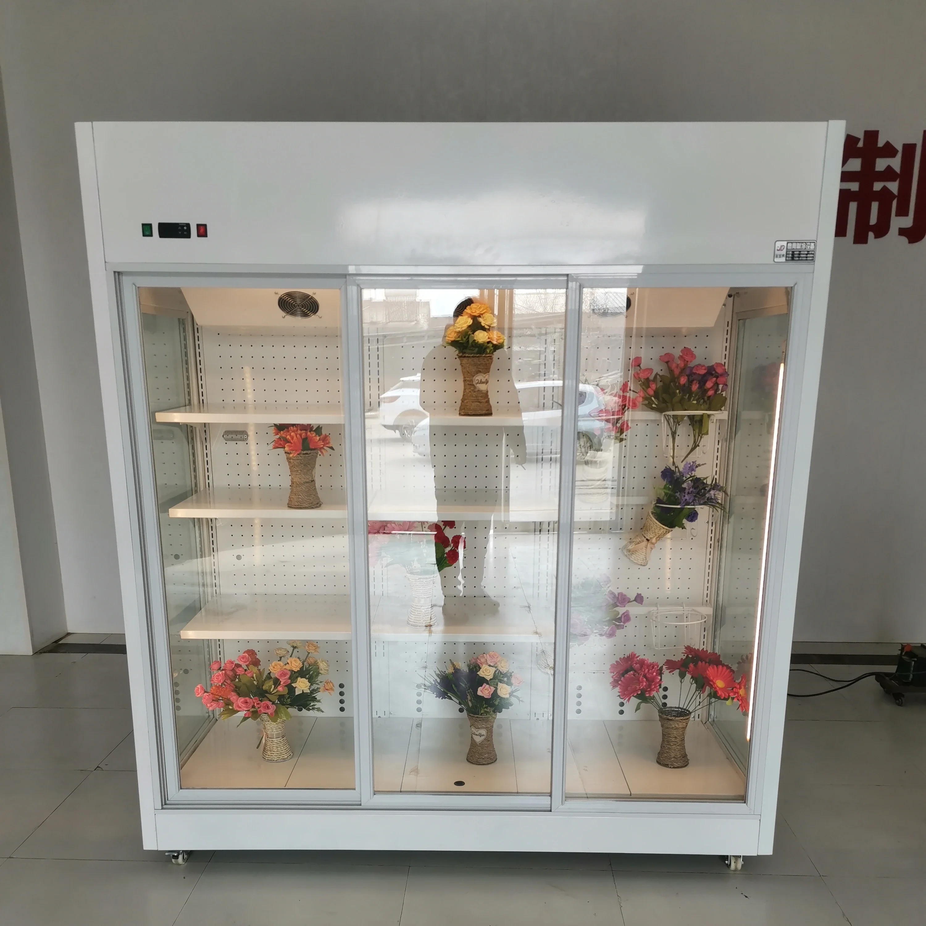 Shop Equipment Custom Super Market Flower Refrigerator Fresh Keeping Flower Refrigerator Refrigeration for Flowers R404a SECOP