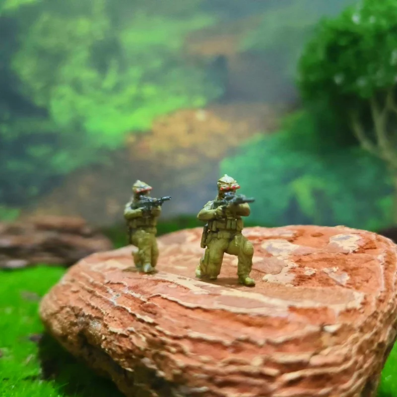 1:64 โมเดลเรซิ่นกองทัพเรือสหรัฐฯ ซีลส์ขนาดเล็กแอ็คชั่นฟิกเกอร์ 1/6 ชิ้นทหาร DIY อุปกรณ์เสริมฉากคอลเลกชันจอแสดงผลพัดลม