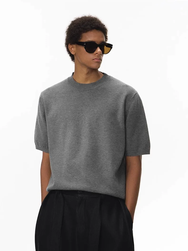 

Мужская повседневная трикотажная футболка Glowing Box 2025AW, свободная посадка ort Sve round Ne Warm Polyester Fiber Cleanfit Sle ort L...