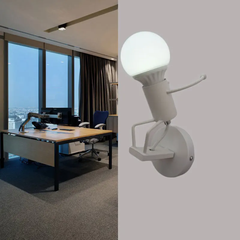 Lampada da parete americana retrò Nodic creativa piccolo uomo luci di ferro metallo semplice cartone animato Robot Sconce Art Decor camera da letto