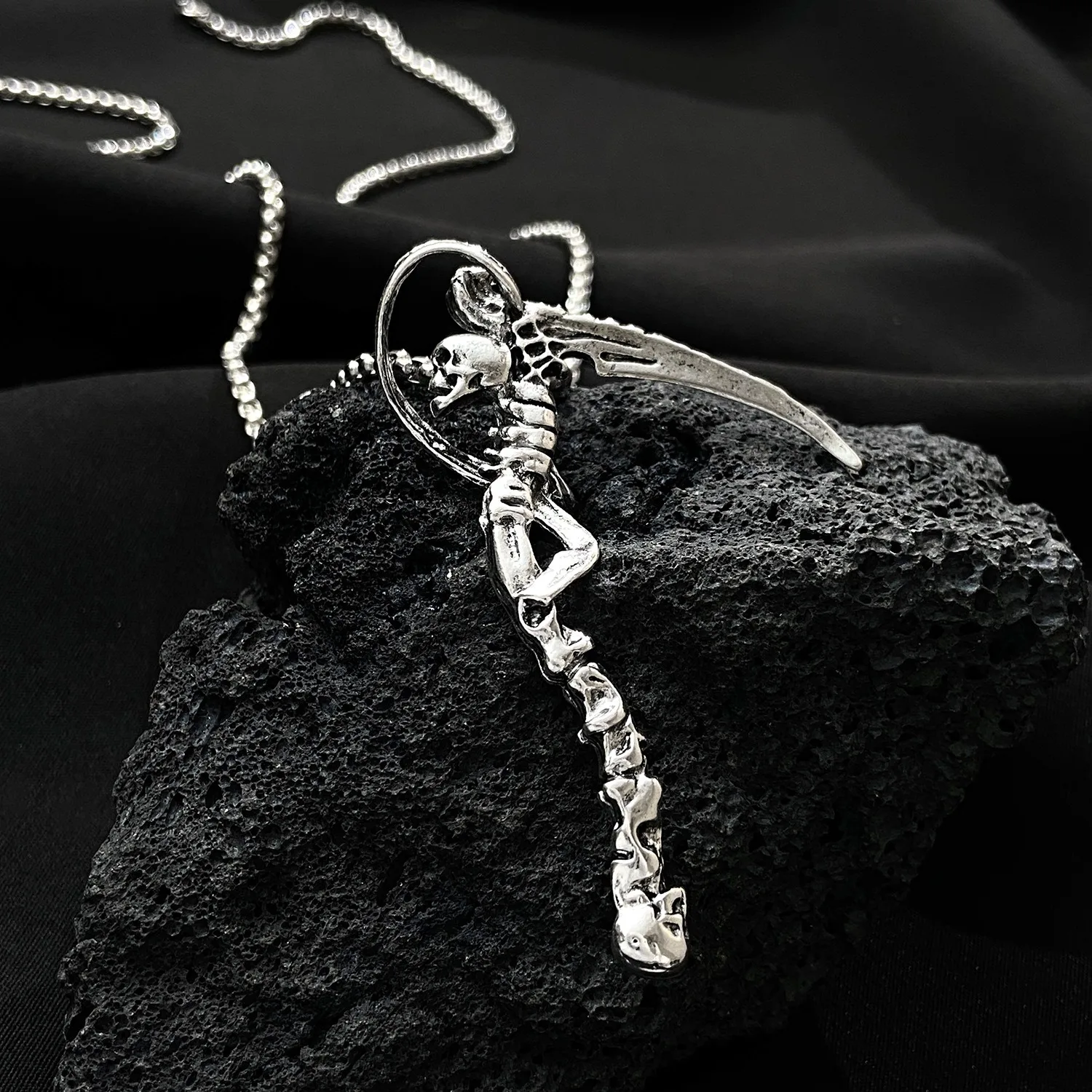 Gothic Death Scythe Pendant Skull Demon Ghost Pendant Necklace For Men Women Punk Motorcycle Rock Halloween Party Jewelry Gifts
