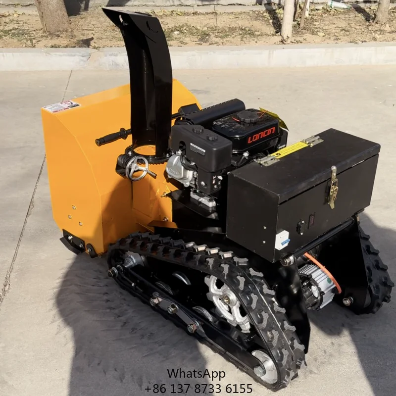 Crawler Remote Controlled Snow Blower 1000mm Snow Removal Width Robot Machine With Engine Park Road Climbing 45° Snow Plow