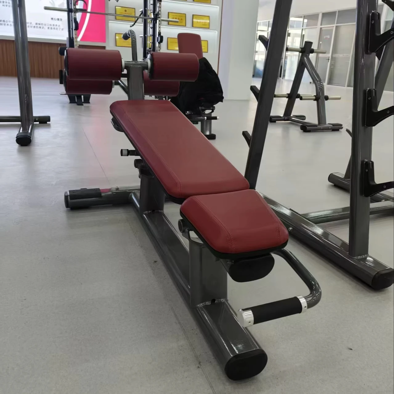 

Adjustable Bodybuilding Abdominal Bench Plate Material Weight Bench for Core Strength Training Barbell Type Training Equipment