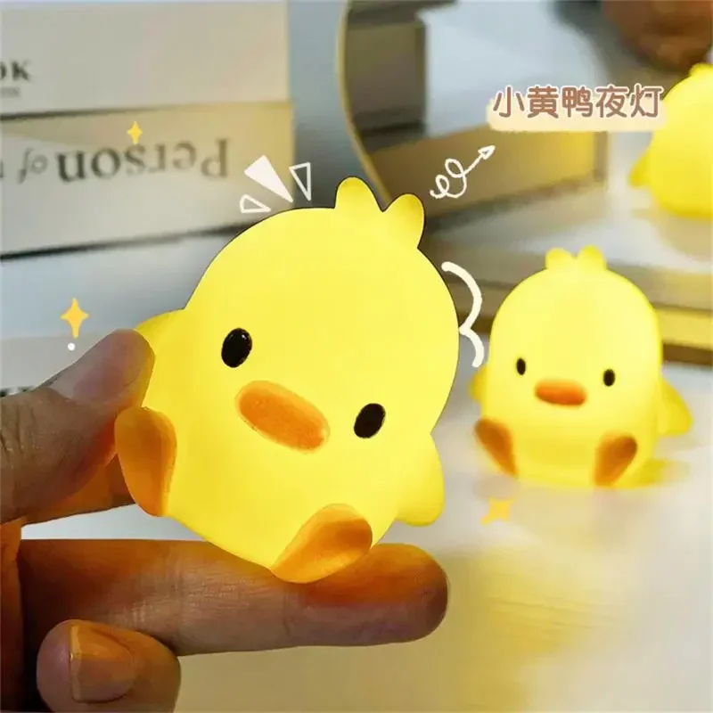 Cartoon Duck Night Light Cute Nerdy Animal Night Light Bedroom Bedside Lamp With Sleeping Light Desktop Ornament Nightlights