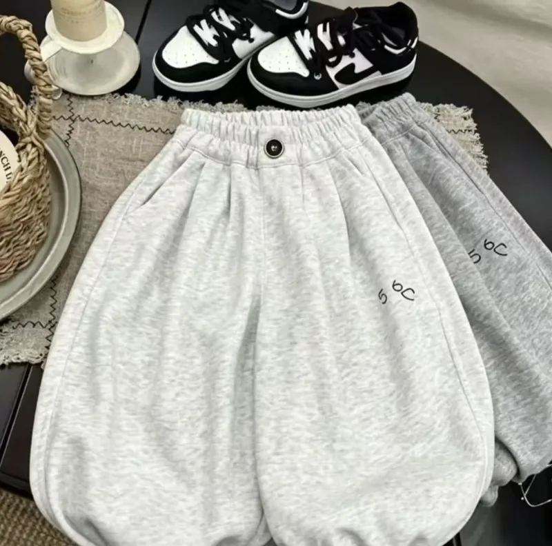 Bellbell Herbst-Jogginghose für Jungen, locker geschnitten, mit Buchstabenmuster, Kinder-Sport- und Freizeit-Hose, für Jungen im Alter von 2-10 Jahren, Teenager-Jungen, Hose mit elastischem Bund. – Detail 6