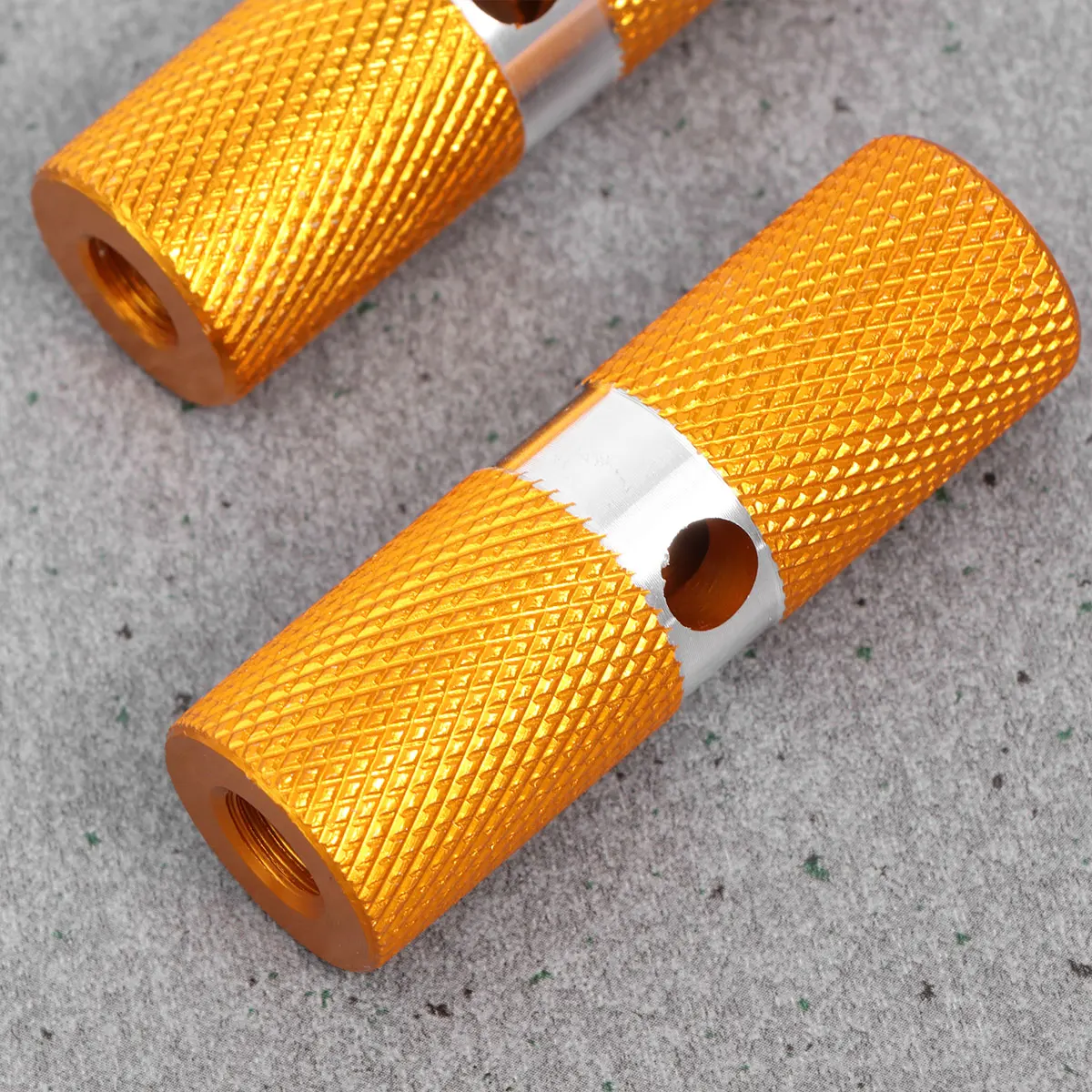 

1 Pair Aluminum Foot Pegs Yellow Cylinder Bike Footrest For Front Rear Axle Mountain Racing Bicycle Stand Up Peg Launcher