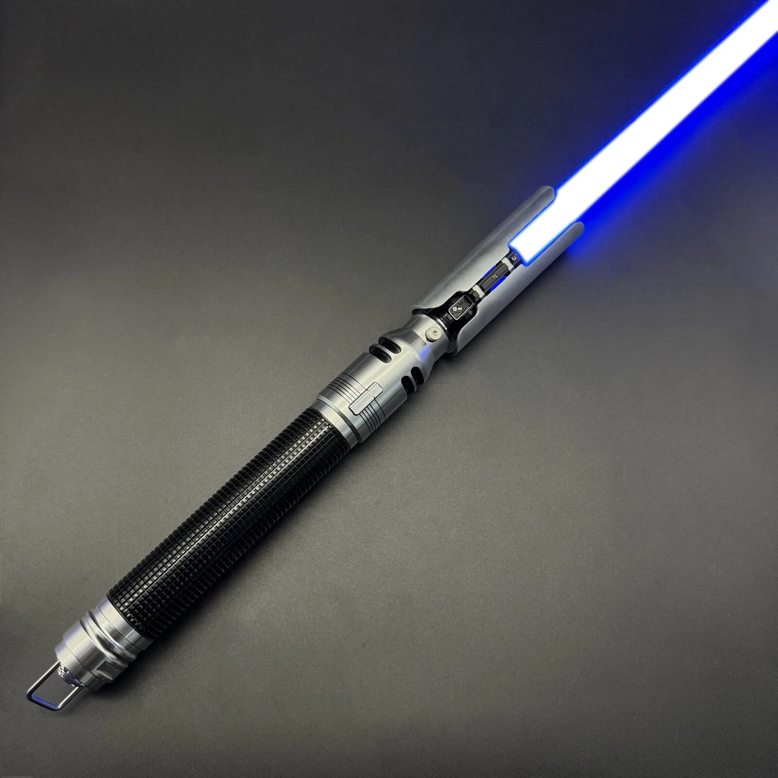 Lightsaber Cal V2 Neopixel Metal Sensitive Smooth Swing Heavy Dueling Proffie Pixel Soundboard Cosplay Game Movie