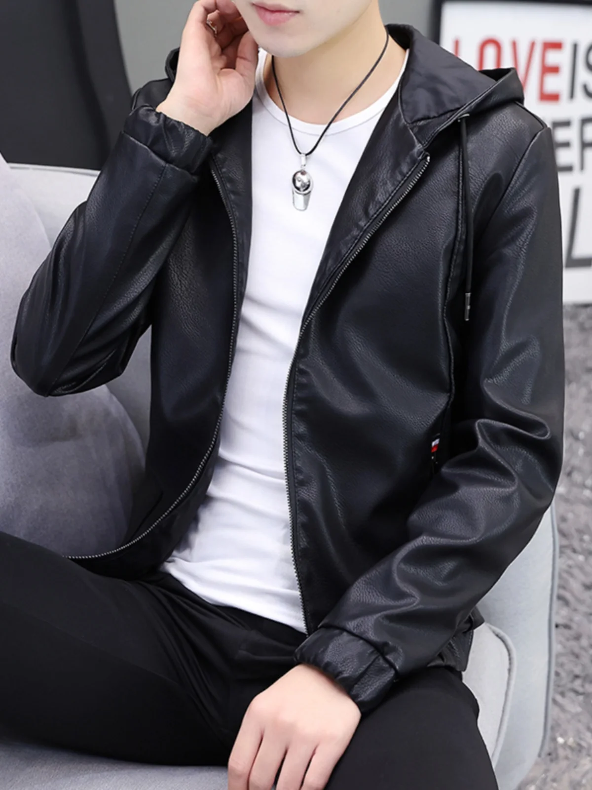

Молодежная модная кожаная куртка с капюшоном, приталенного кроя, для мужчин, осенне-зимняя, трендовая, на флисовой подкладке, в байкерском стиле, персонализированная верхняя одежда