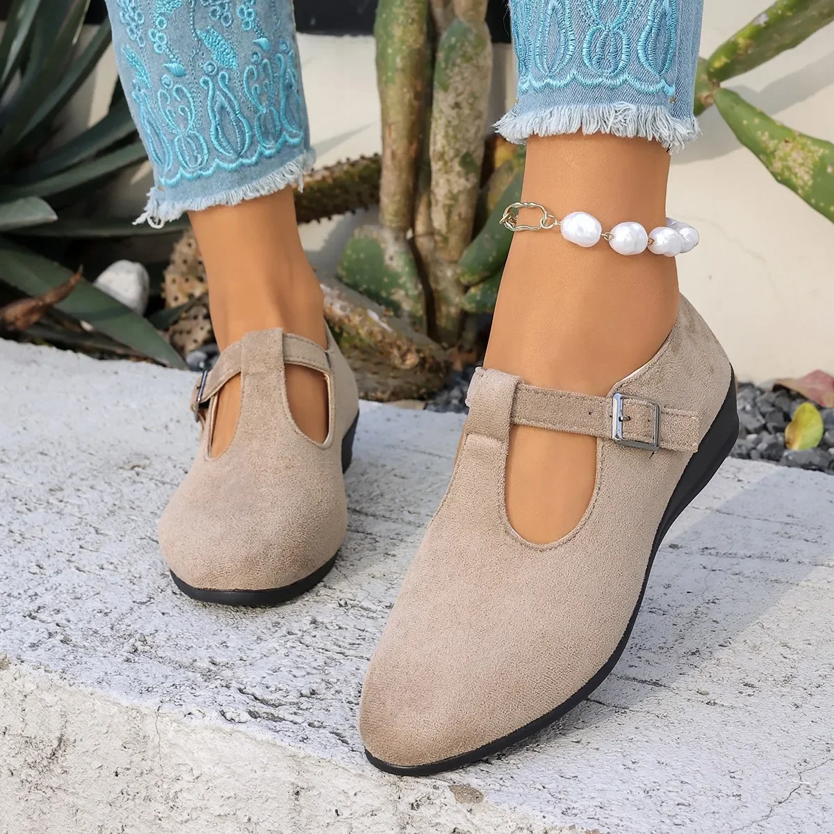 Bequeme T-Strap Mary Jane Wedges für Damen, Obermaterial aus Wildleder & niedriger Keilabsatz, Alltagsschuhe – Detail 5