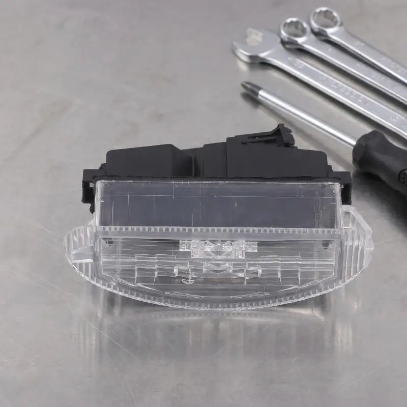 7700410754 Car Number Plate Lamp Housing Bulb Not Included Weatherproof For Reliable Exterior Lighting