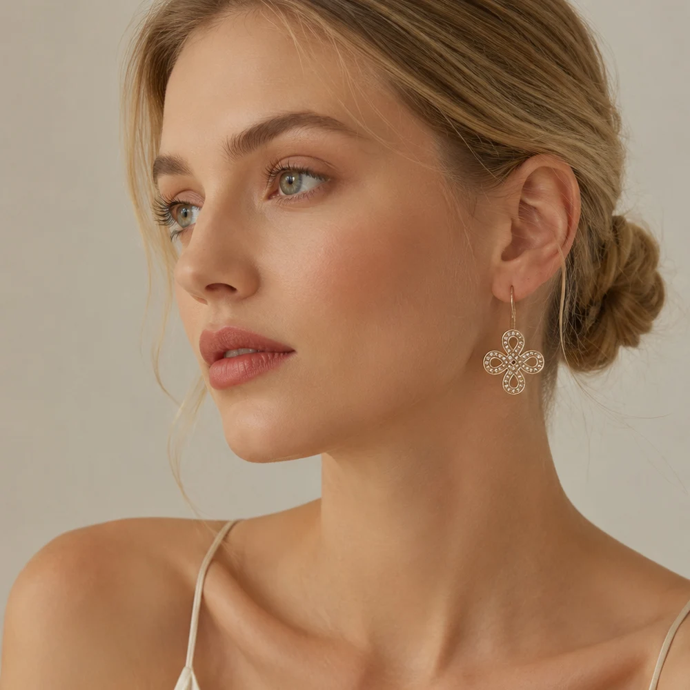 Ohrringe mit Schleifenknoten, brandneu, europäischer Stil, edler Liebesschmuck für Frauen, romantisches Geschenk aus 925er Sterlingsilber. – Detail 3