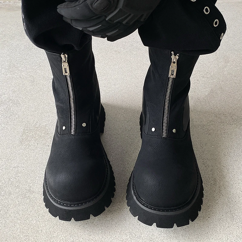 أحذية تشيلسي الجديدة للرجال الارتفاع يزيد من الأحذية الجلدية القصيرة مقاس 5 سم بتصميم سحاب لأحذية العمل الخارجية