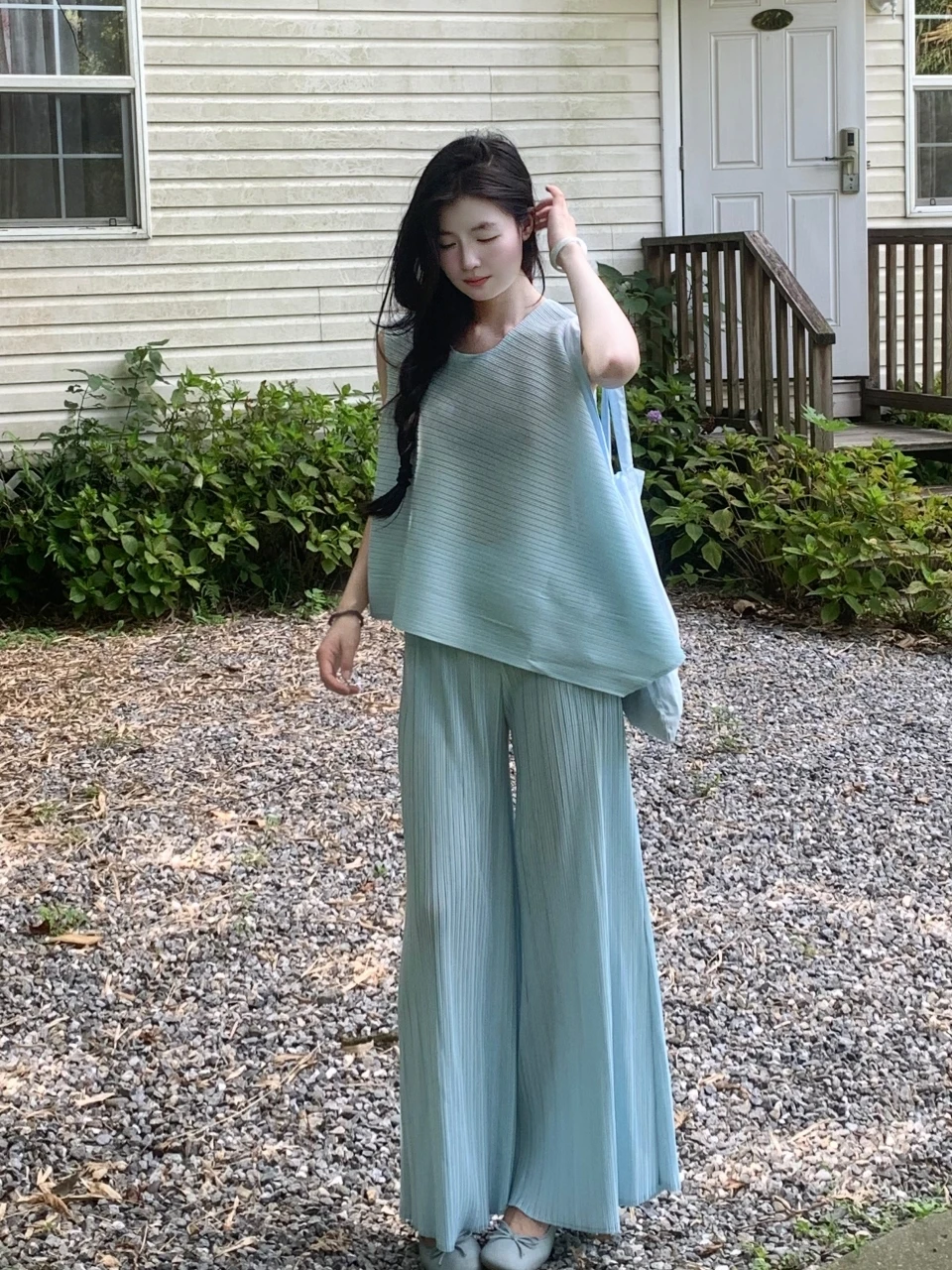Unique Beautiful Commute Casual Set Summer 2026 Slimming Pleated Top Wide Leg Pants High Waist Long Pants Simple Style Polyes... view 2