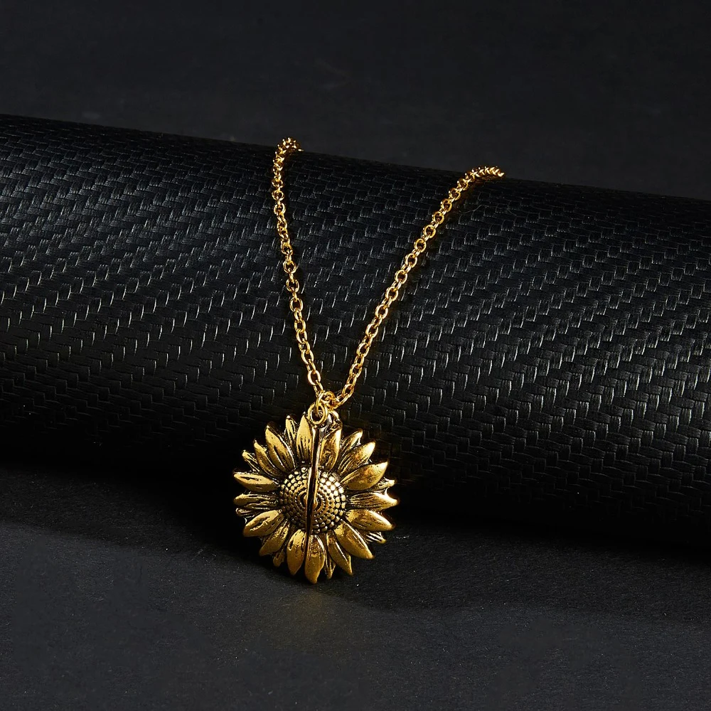 You Are My Sunshine Sunflower Necklaces Pendant for Women Gold Color Daisy Choker Necklaces Charm Jewelry