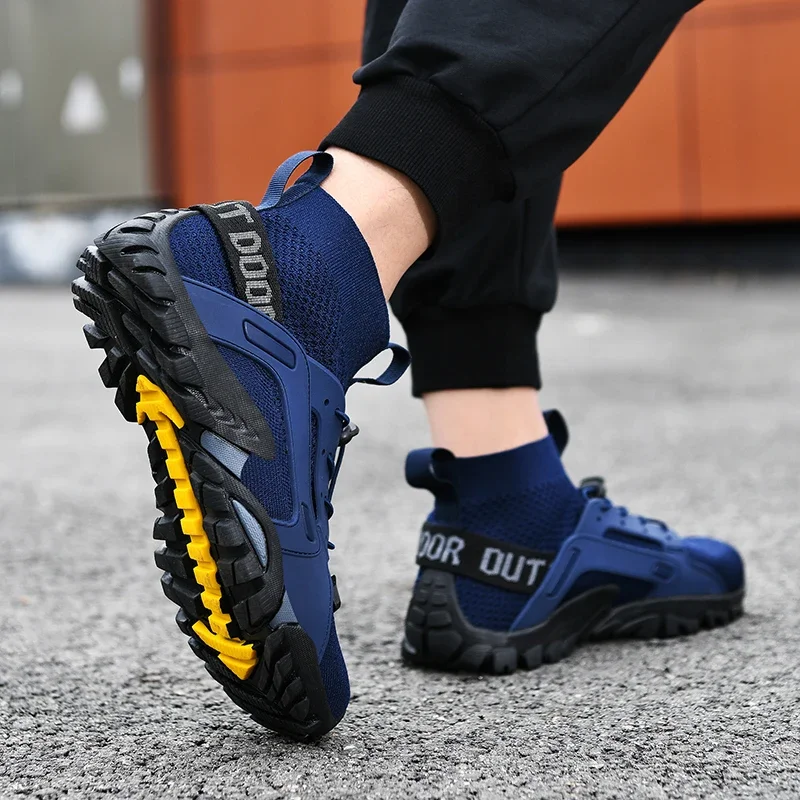 High Top Men Quick Dry Aqua Shoes Slip On Hiking Upstream Wading Non-slip Mesh Breathable Water Sneakers Climbing Footwear