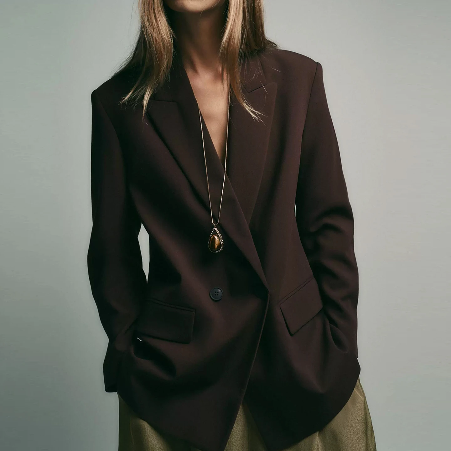 Fashionable Commuter Style Women's Suit Jacket 2026 New Summer Collection Long Sleeve Classic Collar Double Breasted Outerwear