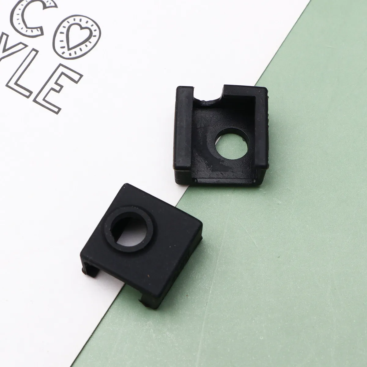 

3Pcs Mk7 Mk8 Heat Block Aluminum Silicone Sleeve Insulation Nozzle Cover Heater Protective Sleeve 3D Printer Black