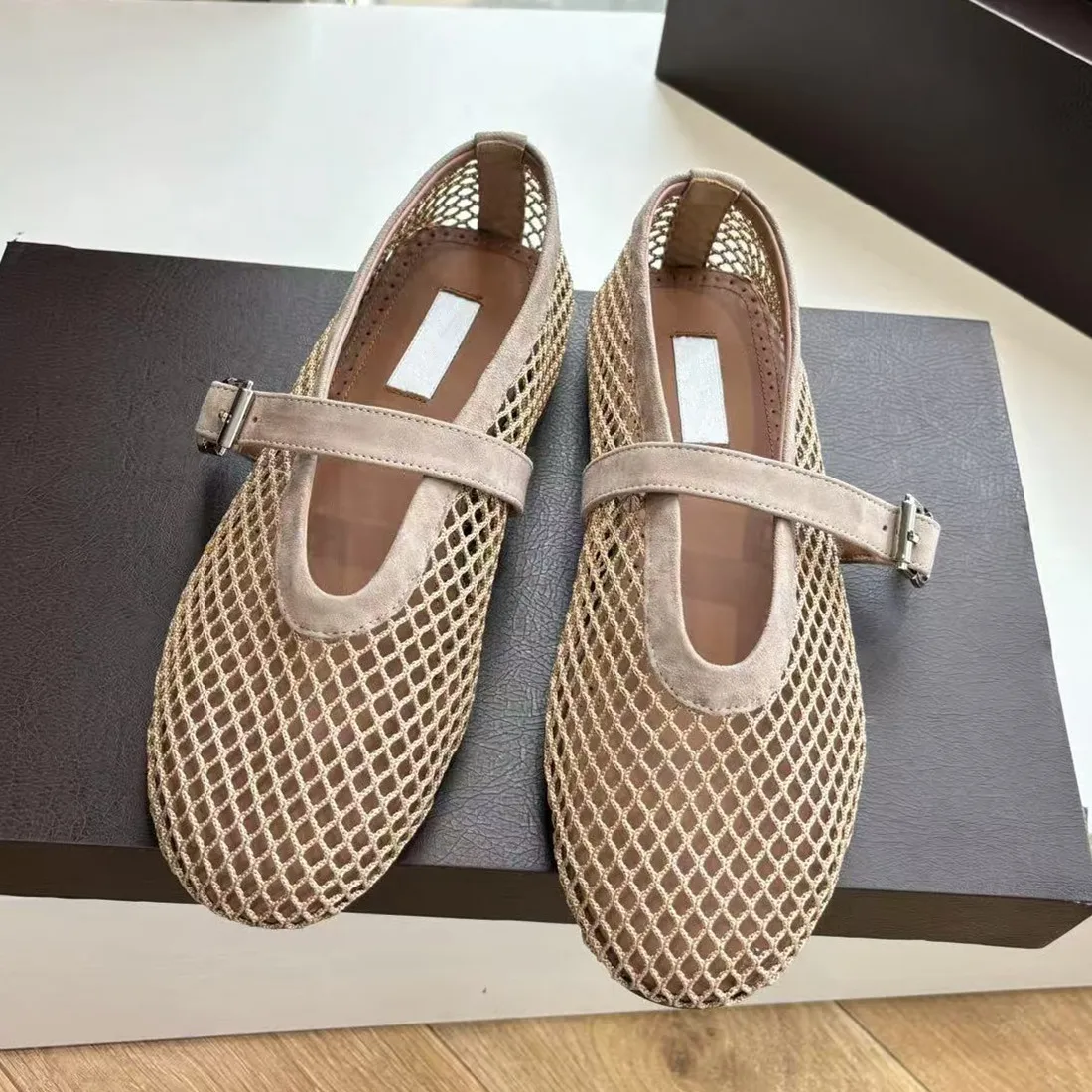 Sapatos femininos versão coreana sapatos de malha novo versátil casual sandálias planas respirável sapatos casuais para mulher 2025