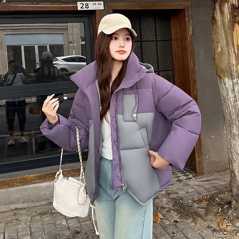 La giacca invernale imbottita in cotone da donna in stile college dopamina multicolore è alla moda, individualizzante, carina ed elegante