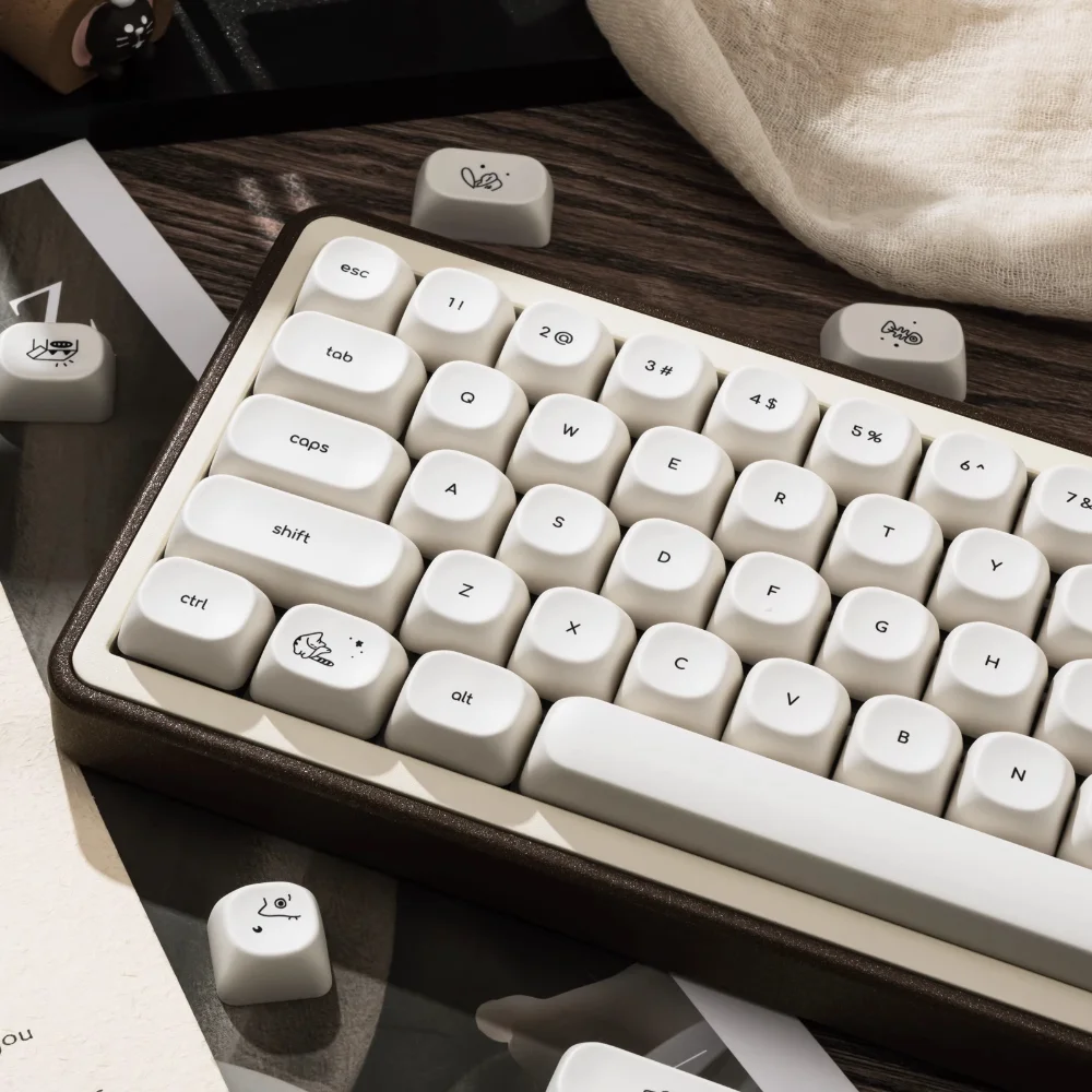 Happy Kitty Cat Keycap Set PBT Thermal Sublimation 124 Keys MOA Height Milk White Girls Mechanical Keyboard Keycaps