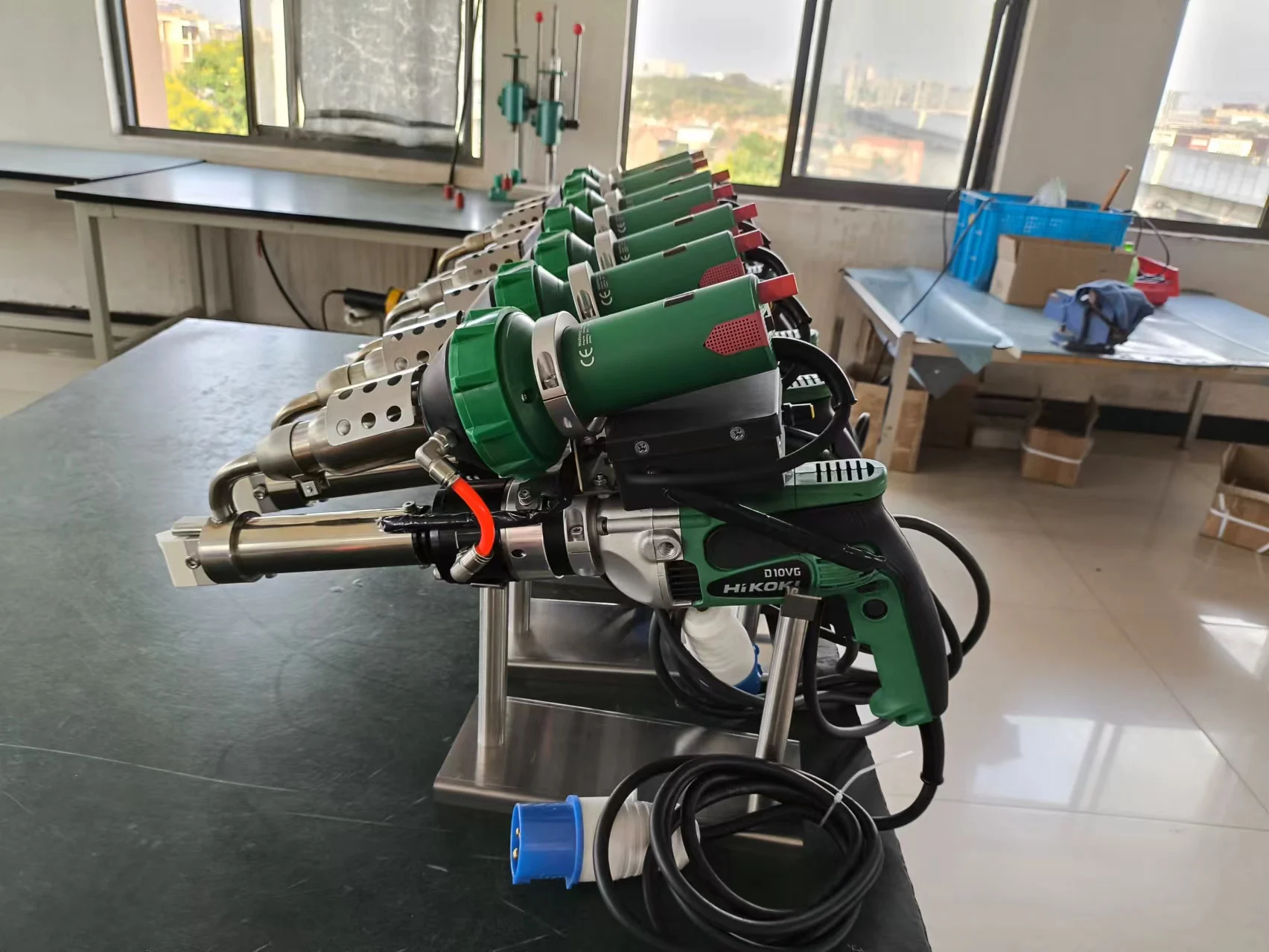 آلة لحام HDPE الأغشية الأرضية آلة لحام البثق البلاستيكية أنبوب البولي بروبلين مسدس بثق اللحام الأوتوماتيكي المحمول