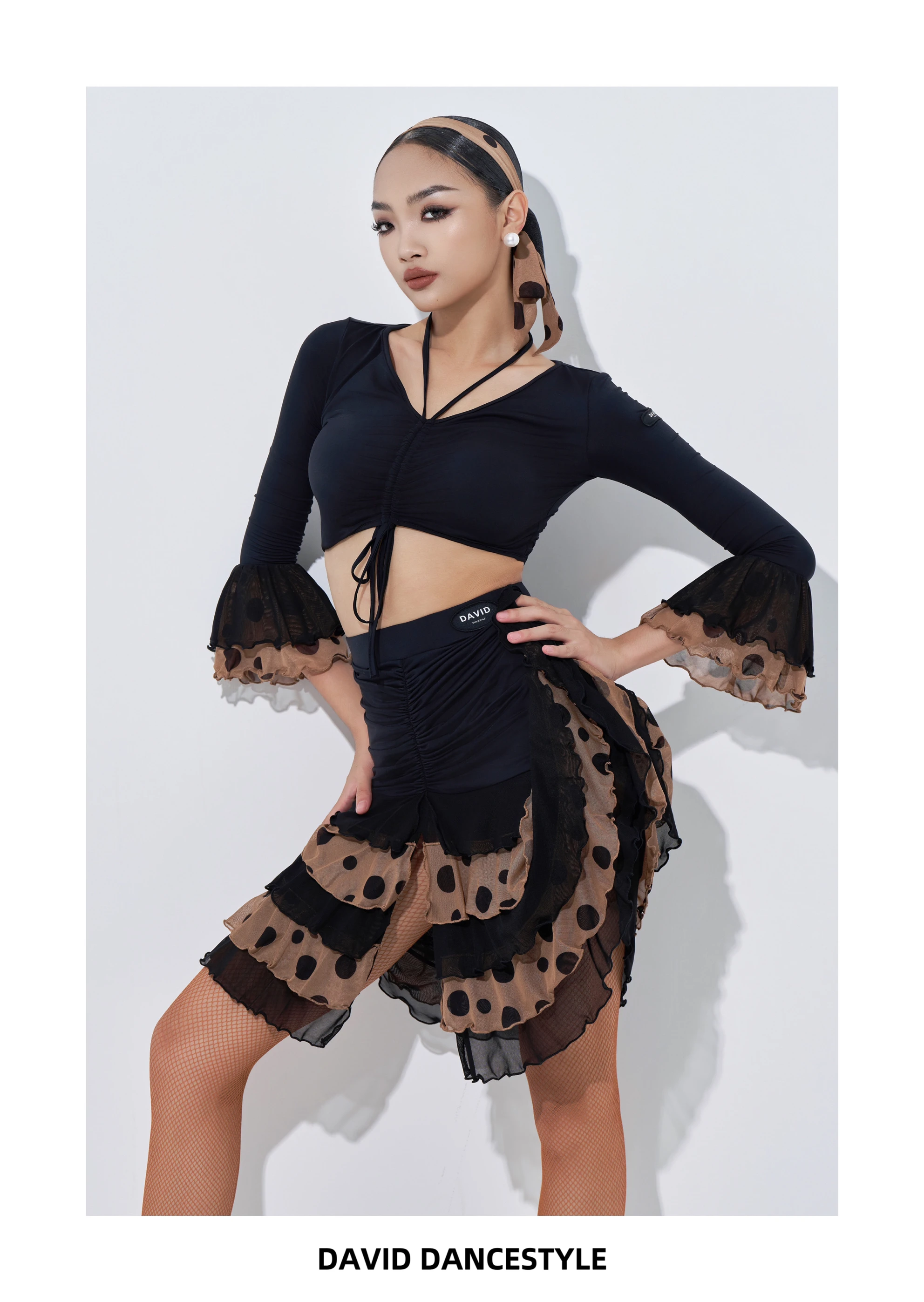 

UK Latin dance costume women two-piece set halter neck top with drawstring & scalloped hem skirt for Latin dance Ballroom dance
