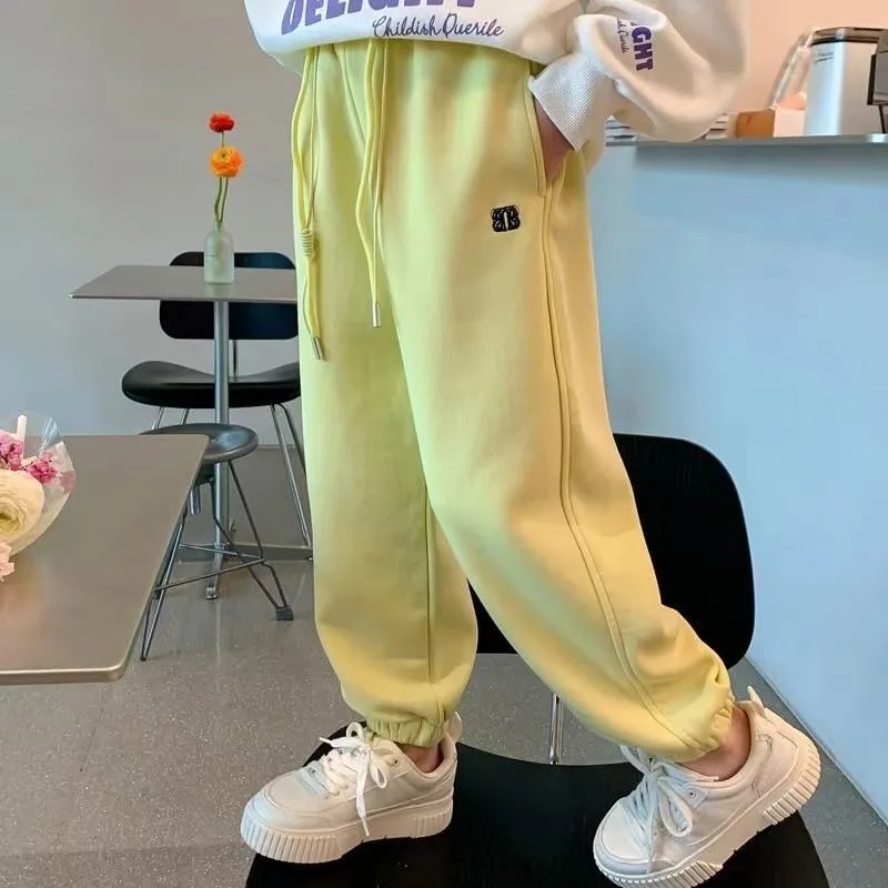 

2025 New Kids' Athletic Pants for Girls - Spring/Summer Casual Sweatpants with Letter Design, Soft Cotton & Stretch Waist