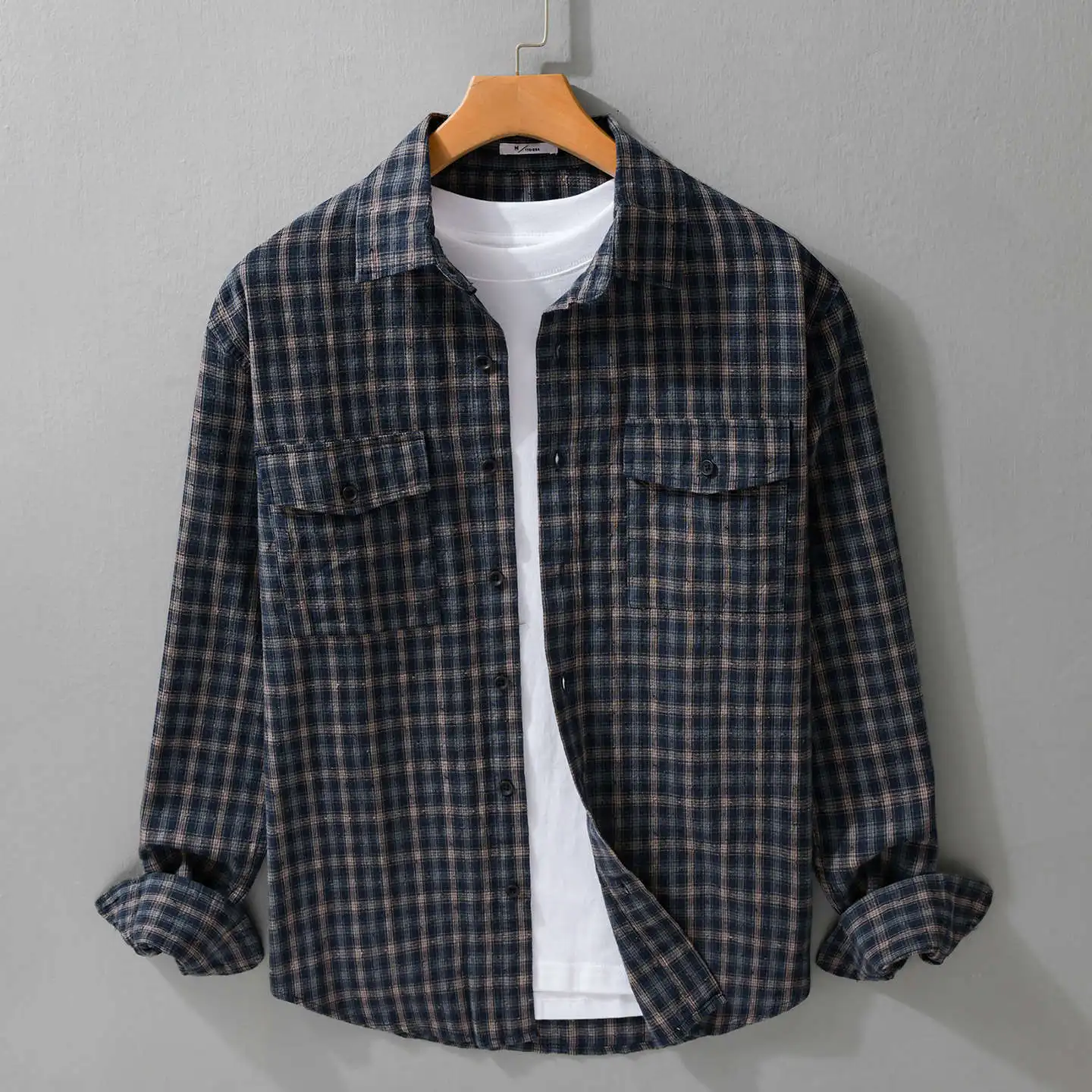Men's Casual Pure Cotton Long Sleeve Shirt with Pocket Vintage Plaid Pattern Turn-down Collar Workwear Style All-Season Shirt