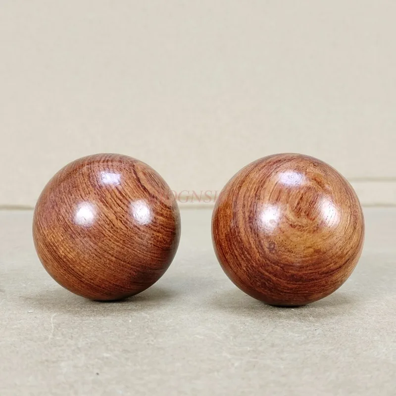 Health care ball handball wood Vietnamese rosewood hardwood carving walnut healthy gift giving the ball to the elders