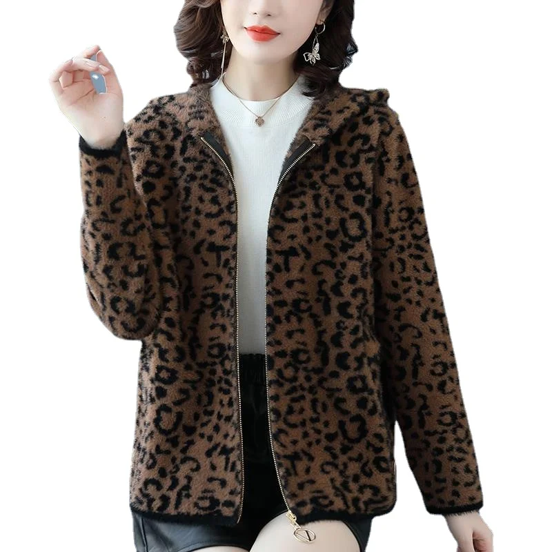

2022 New Autumn Leopard Sweater Coat Middle aged Women's Autumn Winter Suit Loose Cardigan Jacket