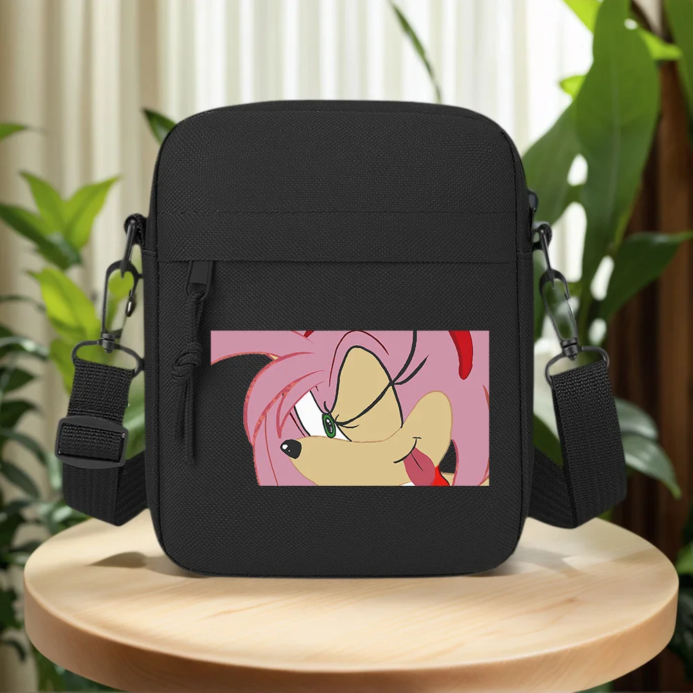 Amy Rose's angry expression,tongue out Men Crossbody Bag Single Shoulder Women Cartoon Anime Film Printing Design Unisex