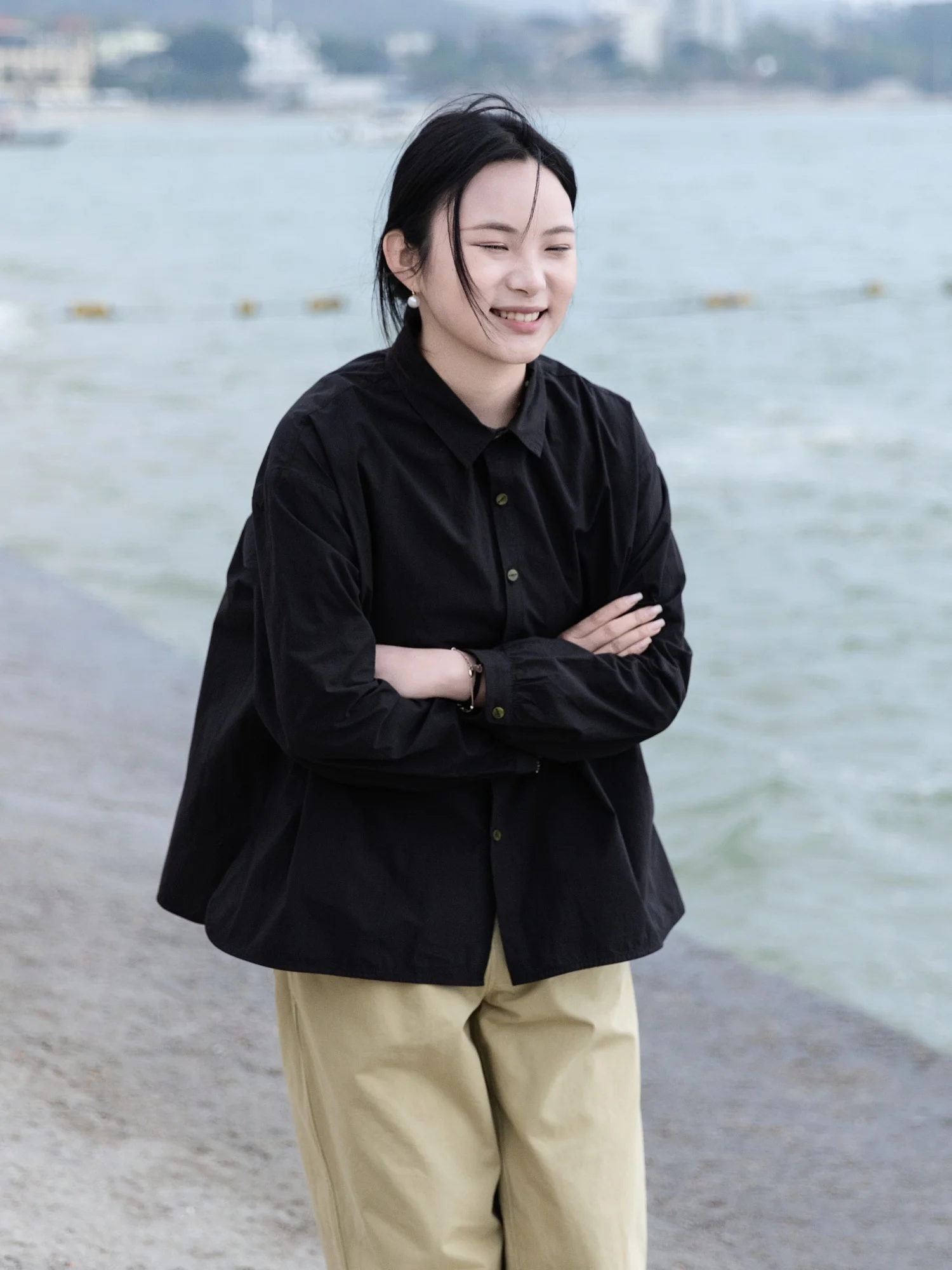 

Casual Lazy Style Enzyme Cotton Black Long Sleeve Women's Shirt Versatile Commute Shirt Loose Fit Breathable Comfortable Skin...