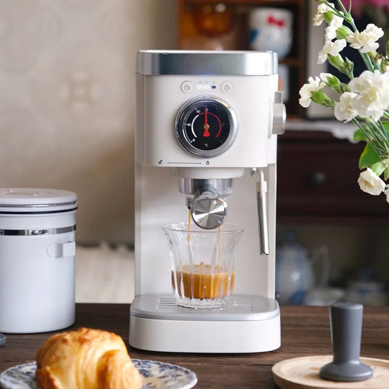 Cafetera italiana pequeña para casa, Espumador de leche de extracción inteligente automática visual, temperatura de presión de 20bar