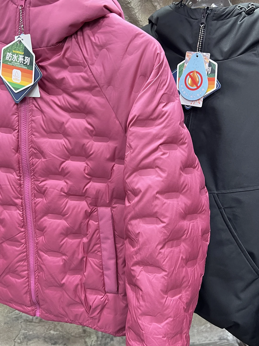 جايت مرتفع يمكن ارتداؤه على الوجهين للرجال والنساء في الهواء الطلق عازل للدفء في الشتاء Du down Thiened سحاب للإغلاق