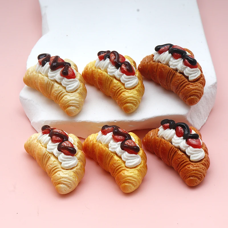 6/60pcs Simulated Miniatures Decor Croissant Cream Horn-shaped Pastry Resin Accessories DIY Dollhouse Kaychain Decoration