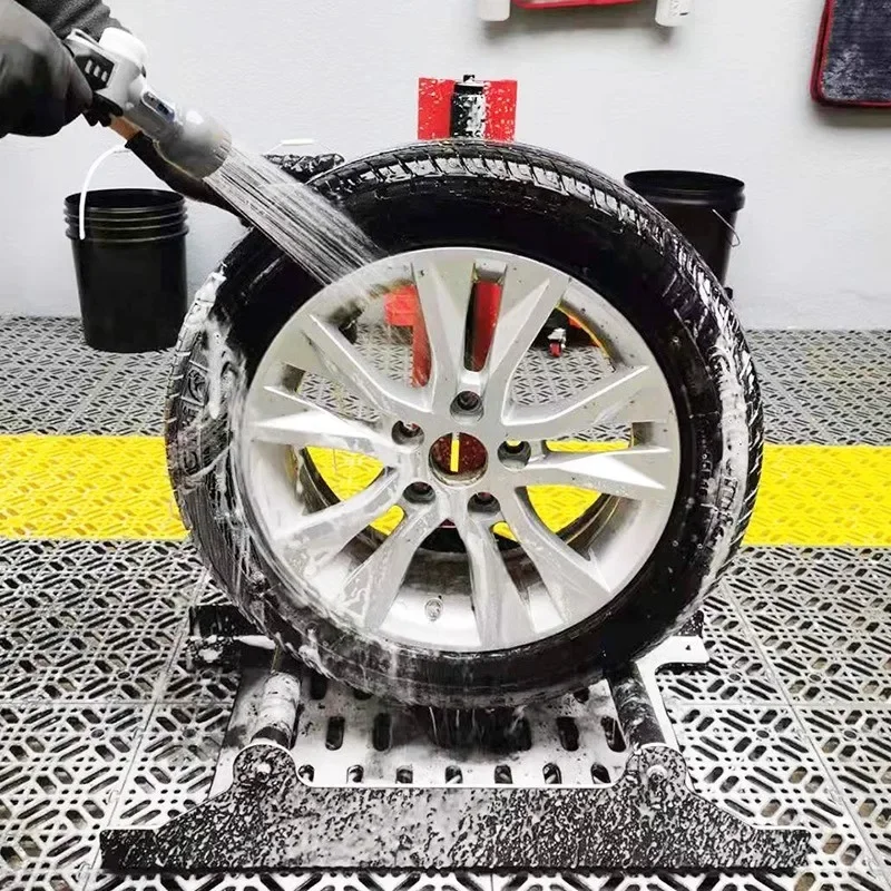 Professional Car Tire Hub Cleaning And Placing Rack Rotary Rolling Tool Tire Wheel
