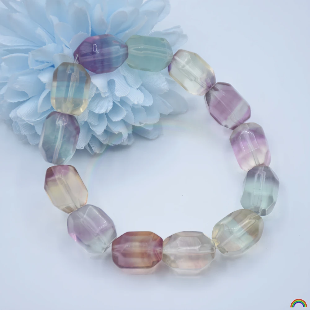 

Natural fluorite faceted bracelet, shimmering and shattered, dreamy rainbow jade, minimalist and fresh, crystal bracelet, Rwbuy