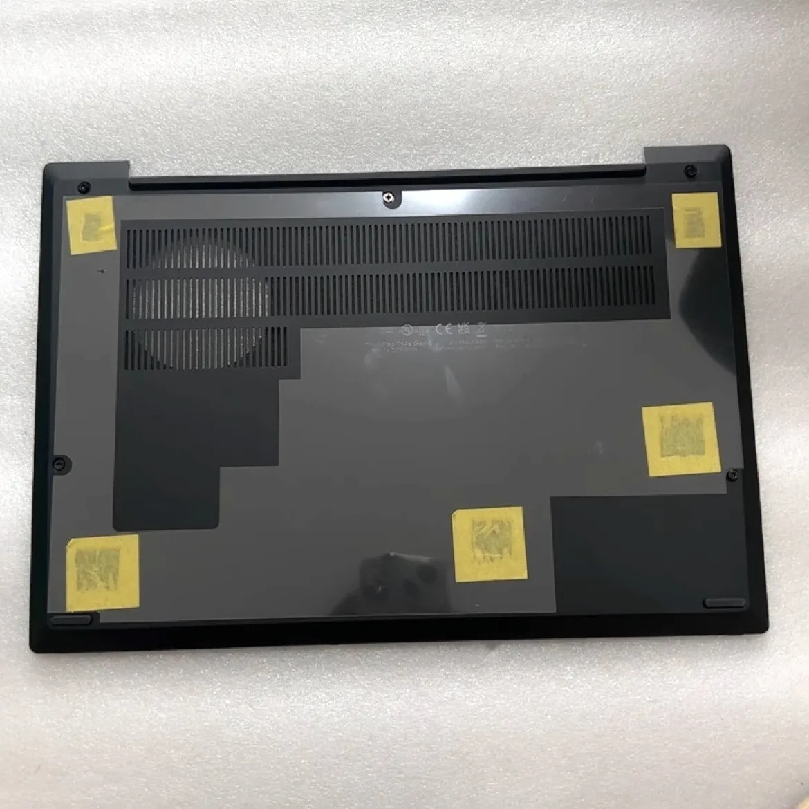 

5CB1M21699 New Bottom D Cover Lower Case WLAN For ThinkPad T14s Gen 6 21M1 21M2