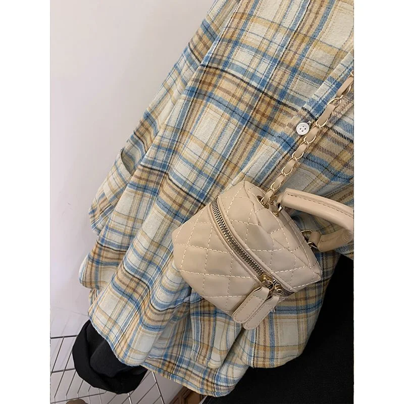 ベージュの格子柄トップス レトロアメリカン 多用途 ルーズな格子柄シャツ 新デザイン 2025 シャツジャケット